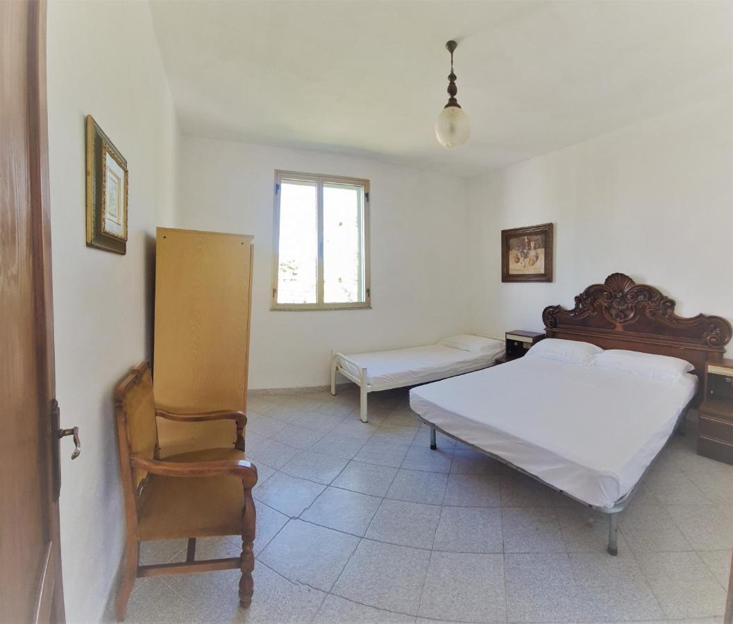 Cosy Home With Private Parking By The Sea Синискола Екстериор снимка