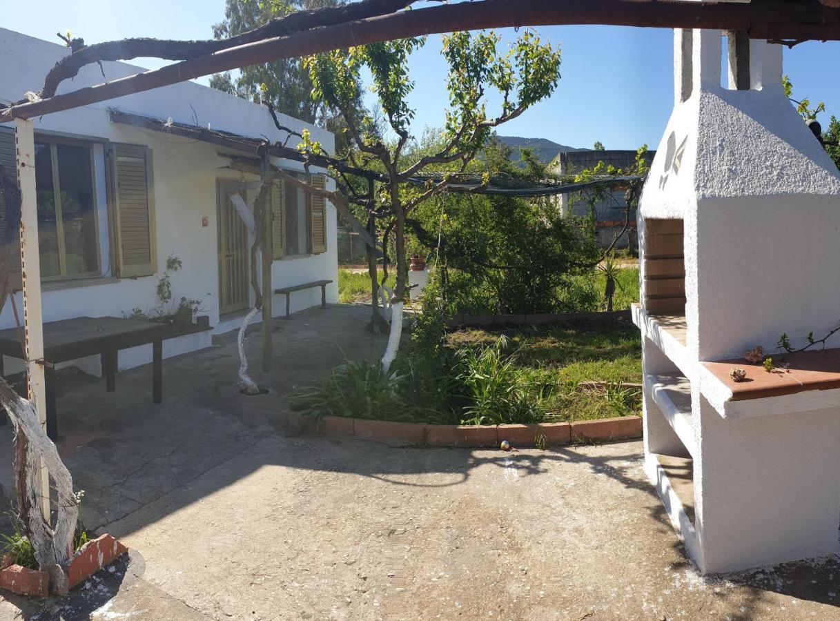 Cosy Home With Private Parking By The Sea Синискола Екстериор снимка